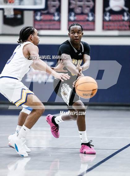 Thumbnail 2 in King/Drew vs Muir (21st Annual Rose City Roundball Classic) photogallery.