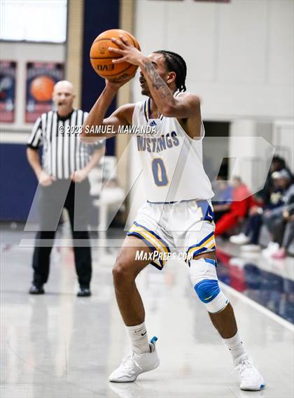 Thumbnail 3 in King/Drew vs Muir (21st Annual Rose City Roundball Classic) photogallery.