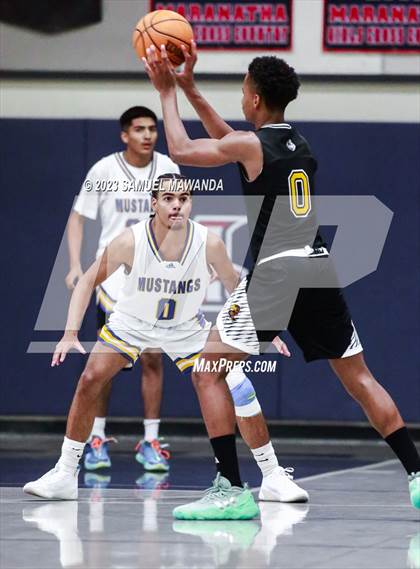 Thumbnail 3 in King/Drew vs Muir (21st Annual Rose City Roundball Classic) photogallery.