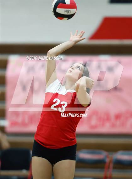 Thumbnail 1 in Bishop England vs Waccamaw (SCHSL 3rd Round) photogallery.