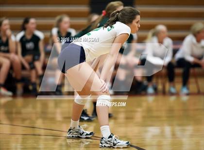 Thumbnail 3 in Bishop England vs Waccamaw (SCHSL 3rd Round) photogallery.