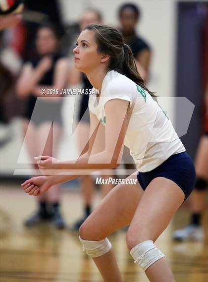 Thumbnail 1 in Bishop England vs Waccamaw (SCHSL 3rd Round) photogallery.