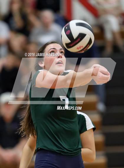 Thumbnail 3 in Bishop England vs Waccamaw (SCHSL 3rd Round) photogallery.