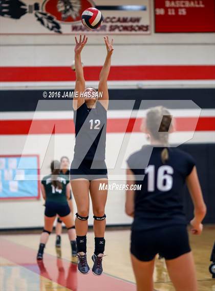 Thumbnail 3 in Bishop England vs Waccamaw (SCHSL 3rd Round) photogallery.