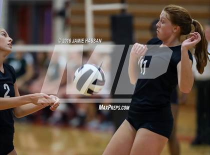 Thumbnail 1 in Bishop England vs Waccamaw (SCHSL 3rd Round) photogallery.