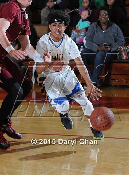 Thumbnail 2 in Oaks Christian vs. Muir (Rose City Roundball Classic) photogallery.