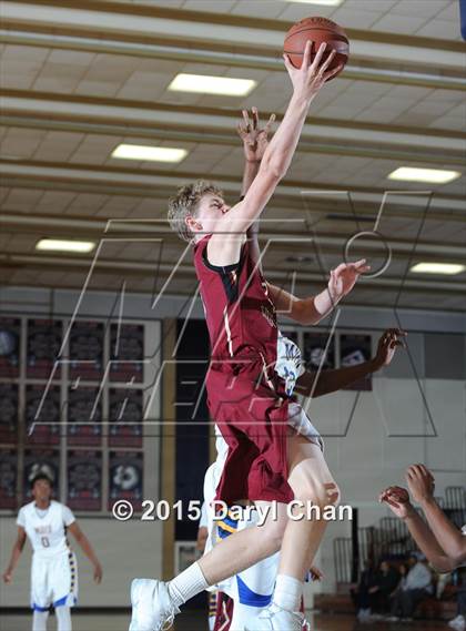 Thumbnail 2 in Oaks Christian vs. Muir (Rose City Roundball Classic) photogallery.