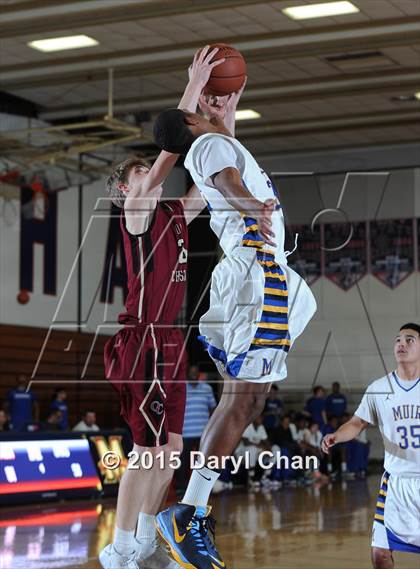 Thumbnail 1 in Oaks Christian vs. Muir (Rose City Roundball Classic) photogallery.