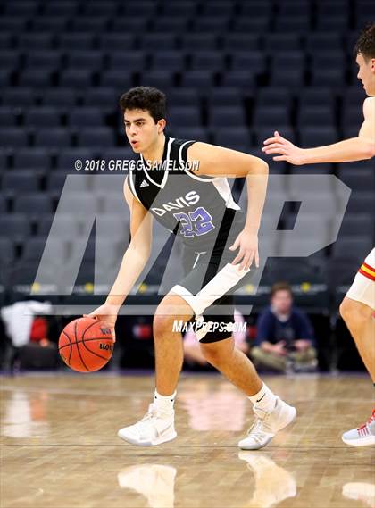 Thumbnail 1 in Davis vs. Jesuit photogallery.