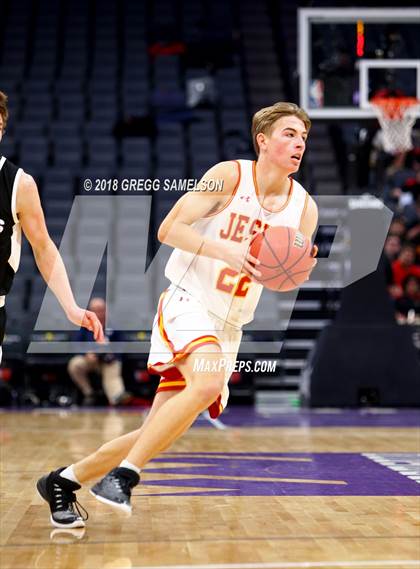 Thumbnail 3 in Davis vs. Jesuit photogallery.
