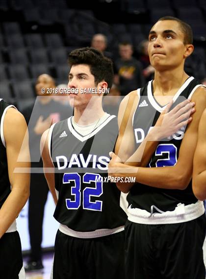 Thumbnail 2 in Davis vs. Jesuit photogallery.