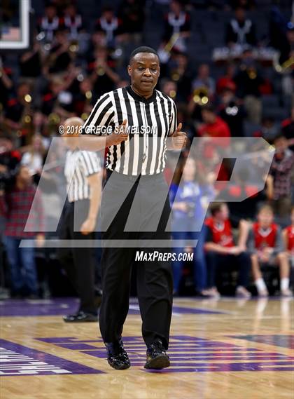 Thumbnail 2 in Davis vs. Jesuit photogallery.