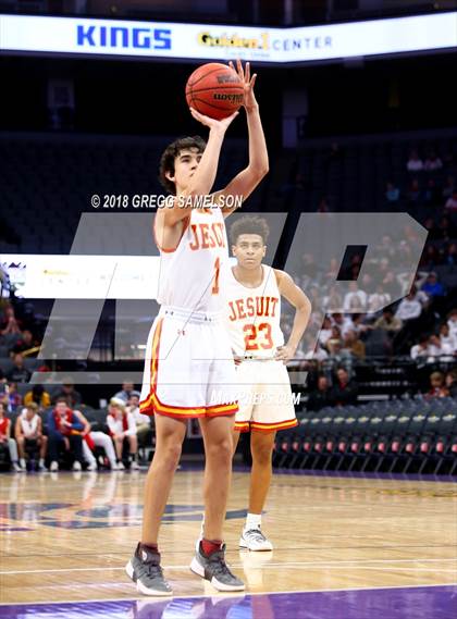 Thumbnail 2 in Davis vs. Jesuit photogallery.