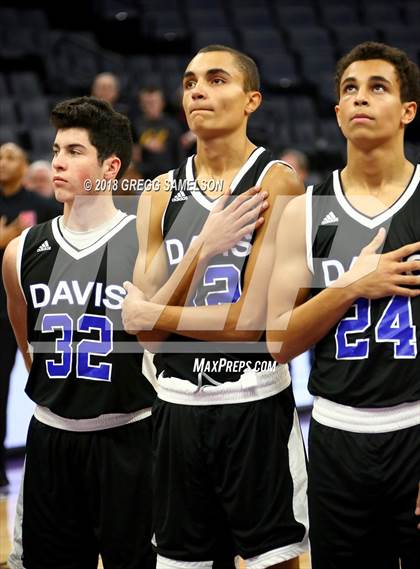 Thumbnail 1 in Davis vs. Jesuit photogallery.