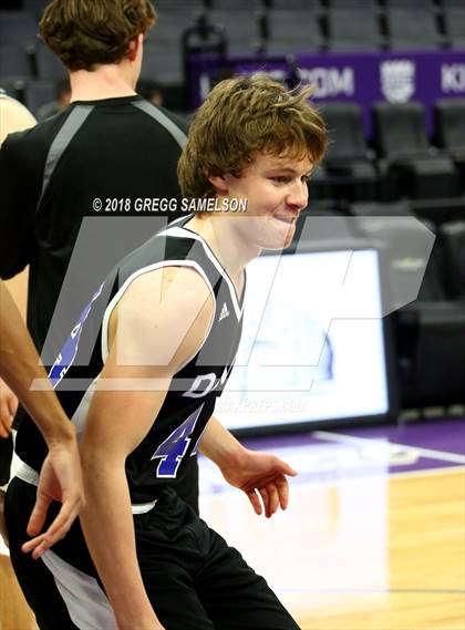 Thumbnail 3 in Davis vs. Jesuit photogallery.