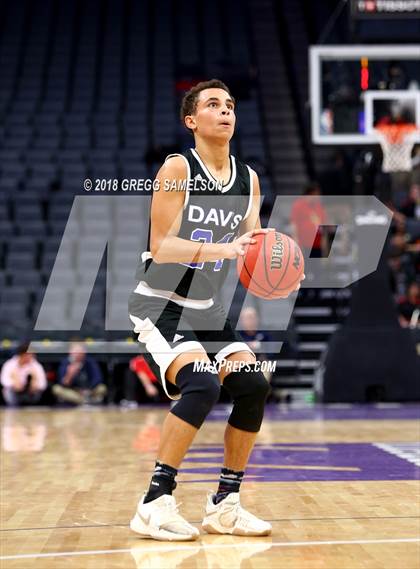 Thumbnail 3 in Davis vs. Jesuit photogallery.