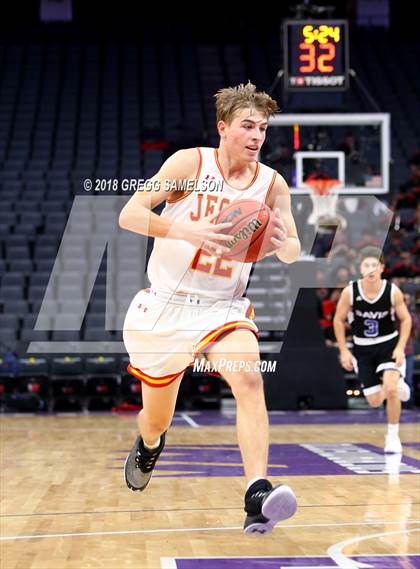 Thumbnail 2 in Davis vs. Jesuit photogallery.