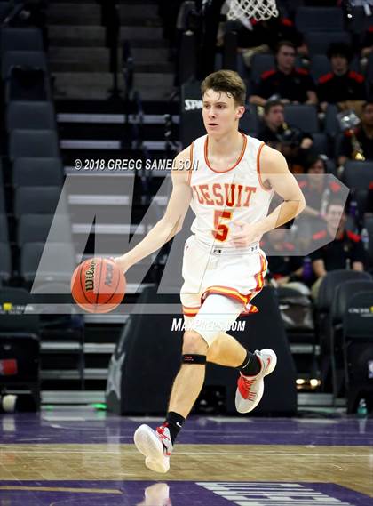 Thumbnail 3 in Davis vs. Jesuit photogallery.