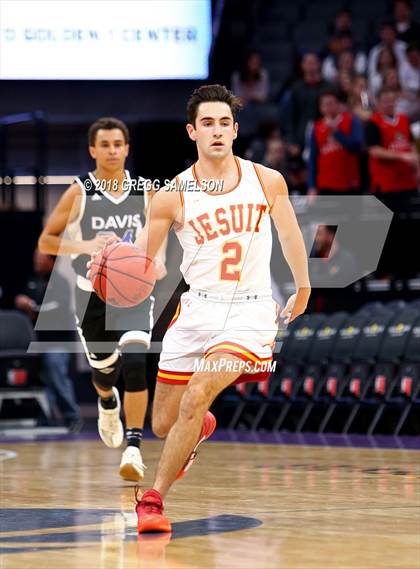 Thumbnail 3 in Davis vs. Jesuit photogallery.