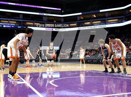Thumbnail 1 in Davis vs. Jesuit photogallery.