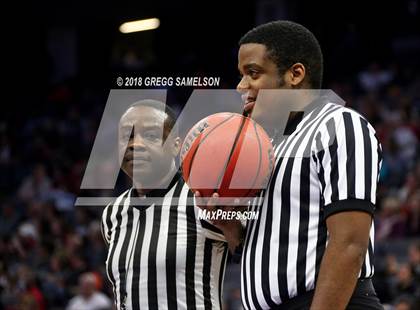 Thumbnail 2 in Davis vs. Jesuit photogallery.