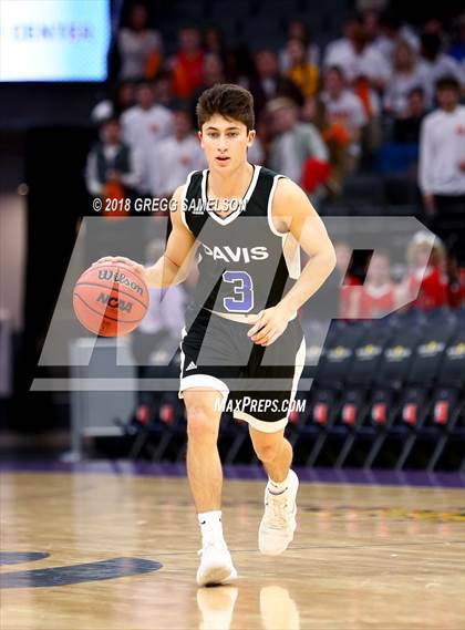 Thumbnail 3 in Davis vs. Jesuit photogallery.