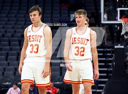 Thumbnail 1 in Davis vs. Jesuit photogallery.