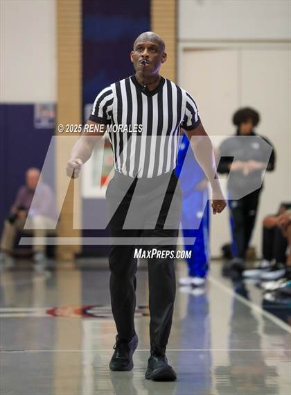 Thumbnail 2 in George Washington Prep vs Maranatha ( CIF State Regional Playoff D3 Rnd 2) photogallery.