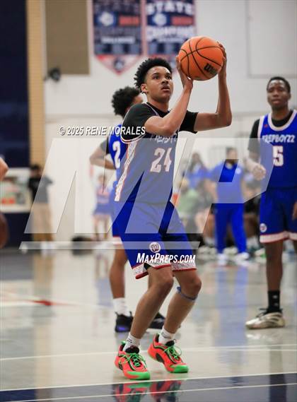 Thumbnail 3 in George Washington Prep vs Maranatha ( CIF State Regional Playoff D3 Rnd 2) photogallery.