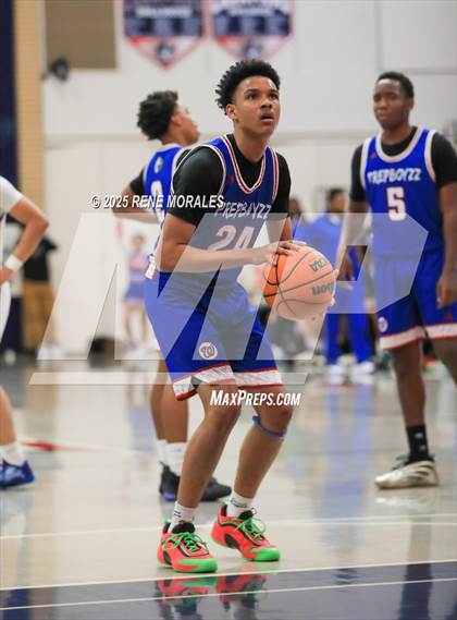 Thumbnail 1 in George Washington Prep vs Maranatha ( CIF State Regional Playoff D3 Rnd 2) photogallery.