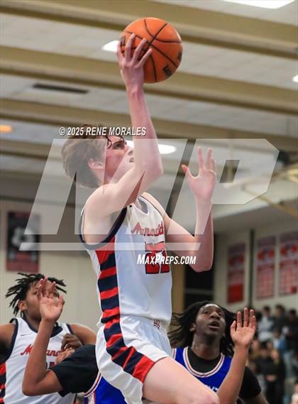Thumbnail 2 in George Washington Prep vs Maranatha ( CIF State Regional Playoff D3 Rnd 2) photogallery.