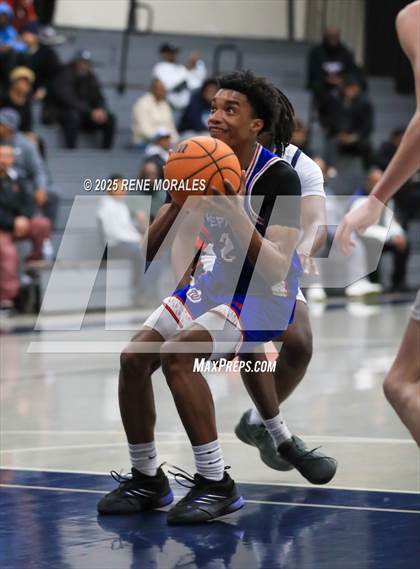 Thumbnail 2 in George Washington Prep vs Maranatha ( CIF State Regional Playoff D3 Rnd 2) photogallery.