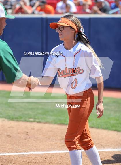 Thumbnail 3 in Dinuba vs. Selma (CIF DIII Final) photogallery.