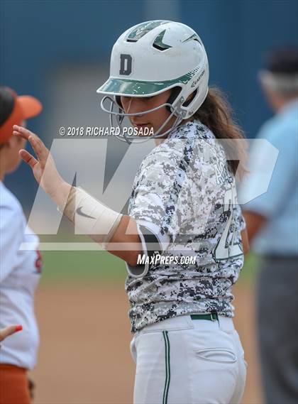 Thumbnail 3 in Dinuba vs. Selma (CIF DIII Final) photogallery.