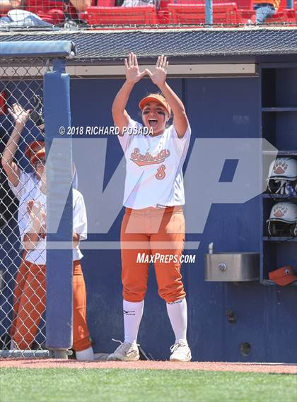 Thumbnail 3 in Dinuba vs. Selma (CIF DIII Final) photogallery.