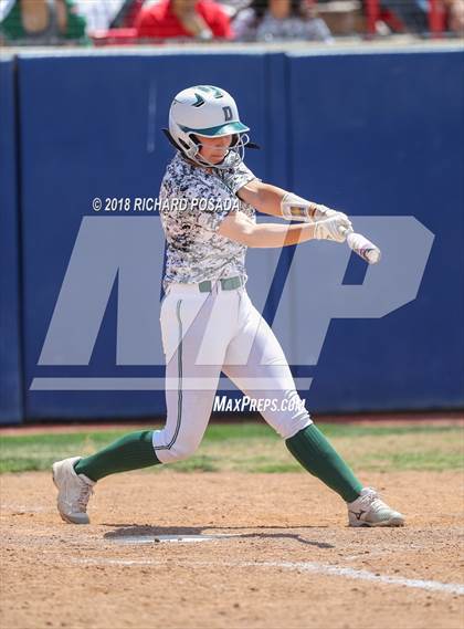 Thumbnail 1 in Dinuba vs. Selma (CIF DIII Final) photogallery.