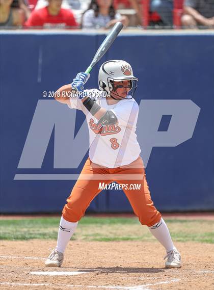 Thumbnail 1 in Dinuba vs. Selma (CIF DIII Final) photogallery.