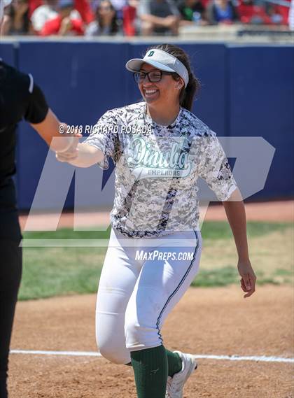 Thumbnail 2 in Dinuba vs. Selma (CIF DIII Final) photogallery.