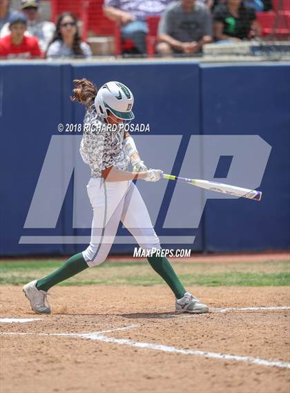 Thumbnail 2 in Dinuba vs. Selma (CIF DIII Final) photogallery.