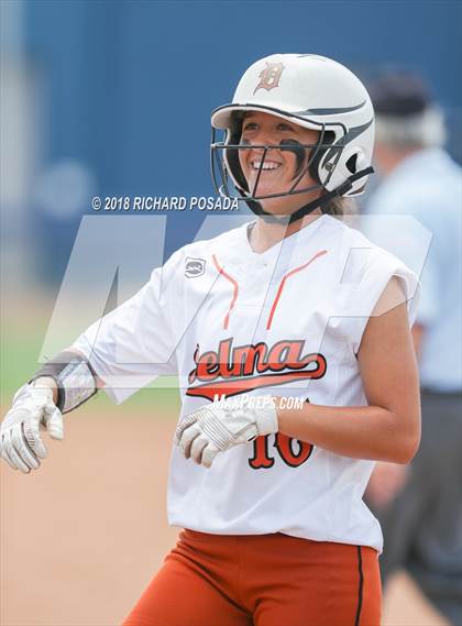 Thumbnail 2 in Dinuba vs. Selma (CIF DIII Final) photogallery.