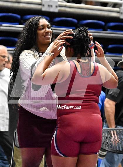 Thumbnail 2 in UIL 5A/6A State Championships - Medal Round 3rd-6th photogallery.
