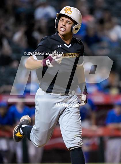 Thumbnail 1 in Salpointe Catholic vs Mesquite (AIA 4A Final) photogallery.