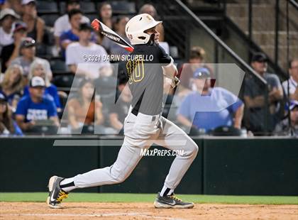 Thumbnail 2 in Salpointe Catholic vs Mesquite (AIA 4A Final) photogallery.