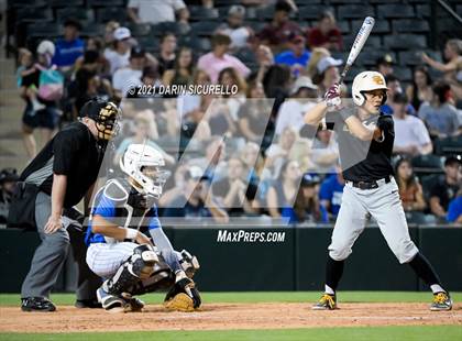 Thumbnail 1 in Salpointe Catholic vs Mesquite (AIA 4A Final) photogallery.