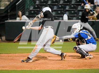 Thumbnail 1 in Salpointe Catholic vs Mesquite (AIA 4A Final) photogallery.