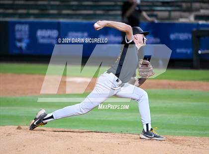 Thumbnail 1 in Salpointe Catholic vs Mesquite (AIA 4A Final) photogallery.