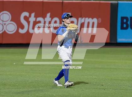 Thumbnail 3 in Salpointe Catholic vs Mesquite (AIA 4A Final) photogallery.