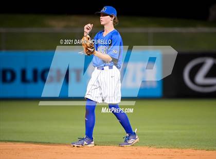 Thumbnail 2 in Salpointe Catholic vs Mesquite (AIA 4A Final) photogallery.