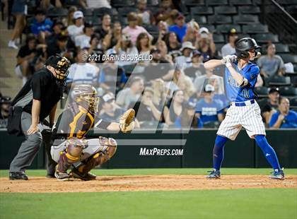 Thumbnail 1 in Salpointe Catholic vs Mesquite (AIA 4A Final) photogallery.