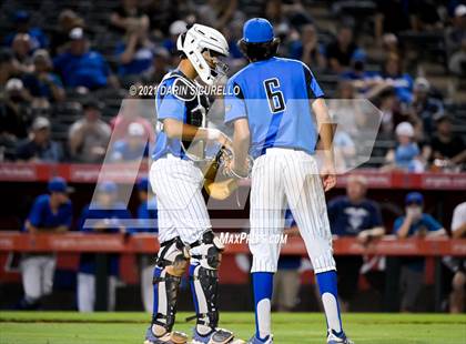Thumbnail 2 in Salpointe Catholic vs Mesquite (AIA 4A Final) photogallery.